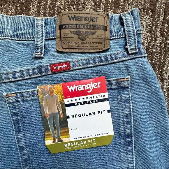 Wrangler Men's Straight Regular Fit Jeans Blue Size 34x32 5-Pocket Normcore - Picture 4 of 11